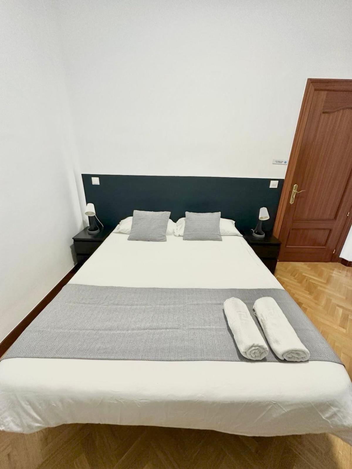 Ibiza Habitaciones 马德里 外观 照片