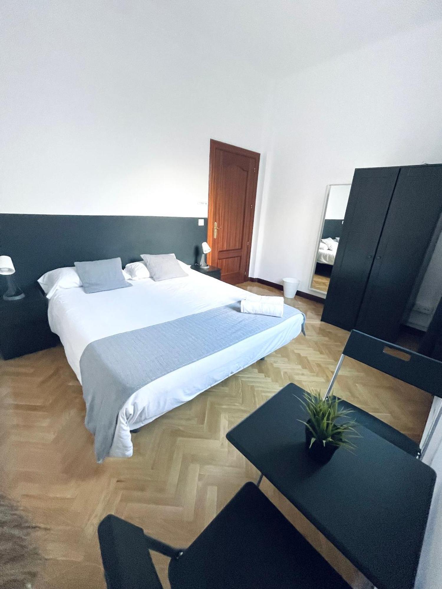 Ibiza Habitaciones 马德里 外观 照片